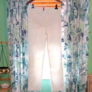 SPANX White Straight Leg Jeans for Women. Size Medium